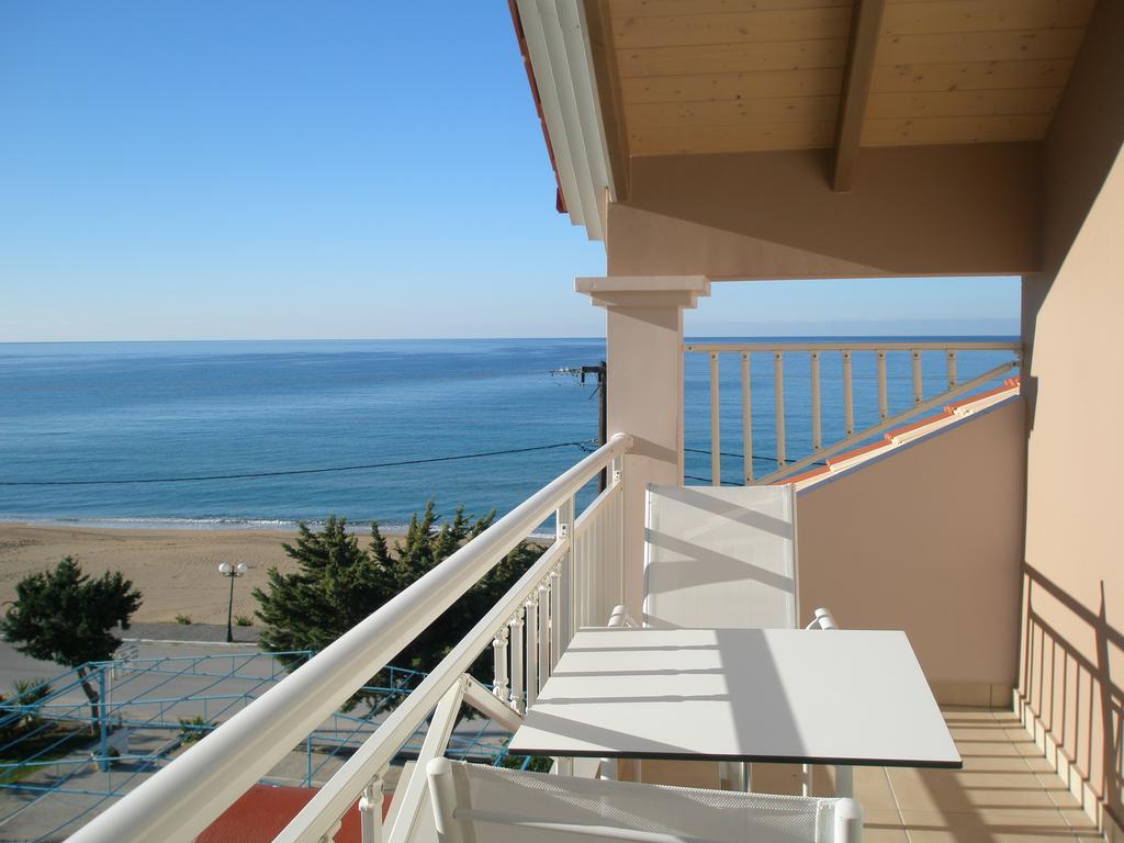 Whitesands Beach Resort Paralia Vrachou Bilik gambar