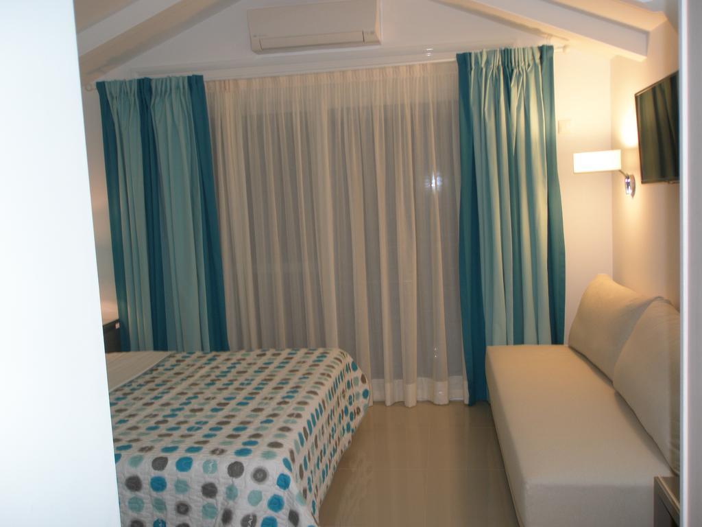 Whitesands Beach Resort Paralia Vrachou Bilik gambar